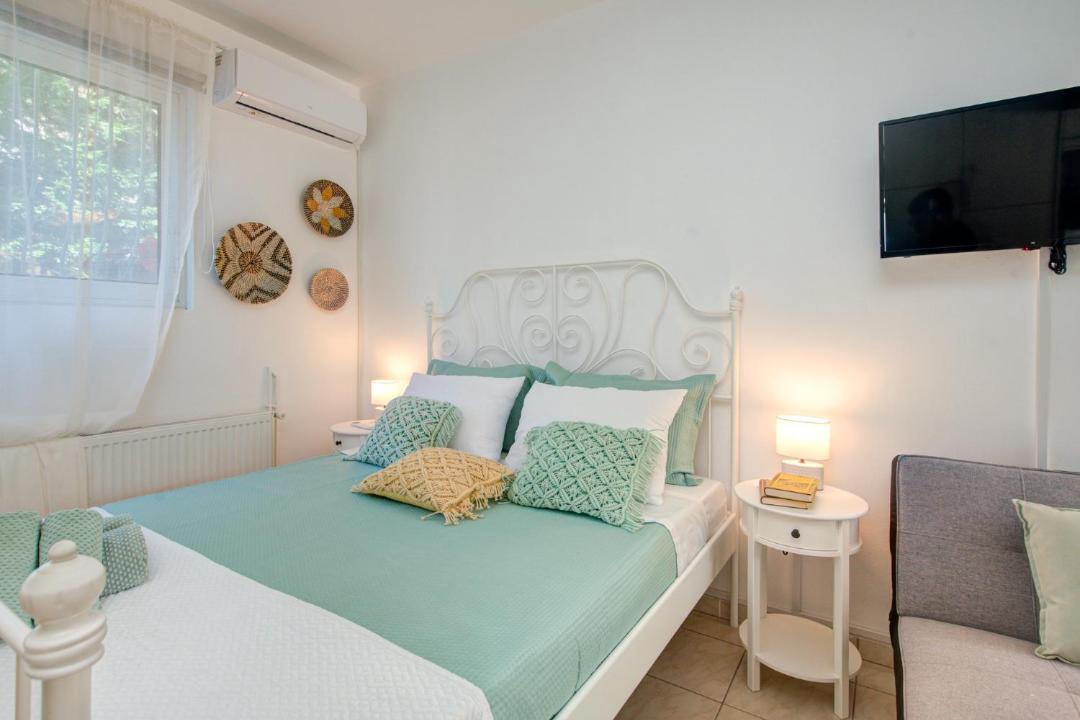 Photo of Bedroom in Diakofto