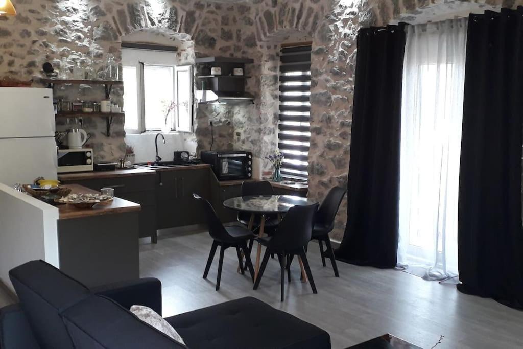 Photo of Others in Pilio