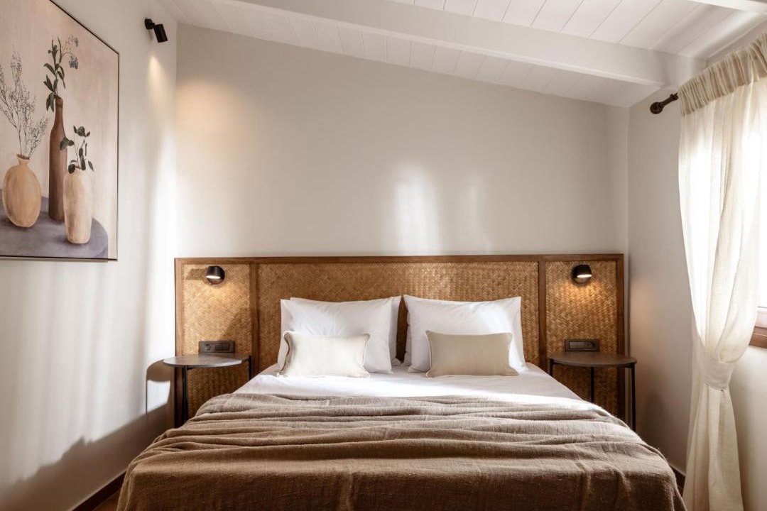 Photo of Bedroom in Pigadhakia