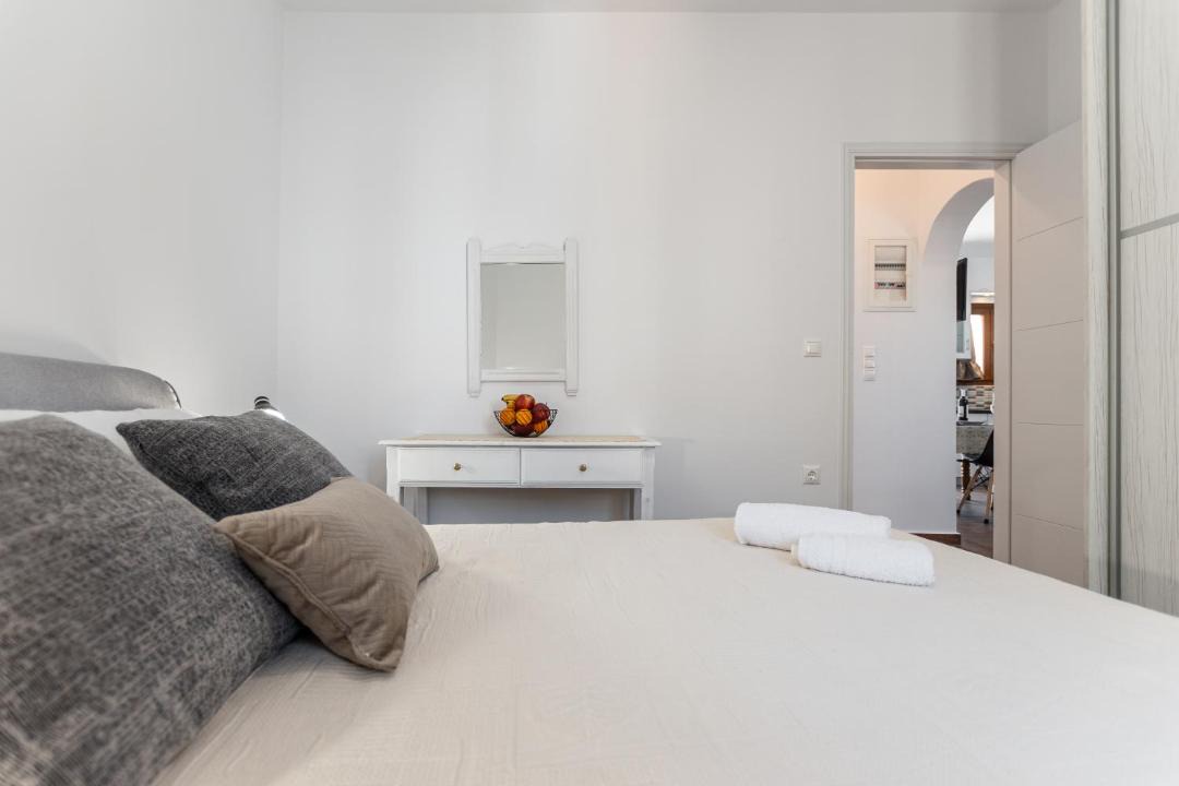 Photo of Bedroom in Glinado