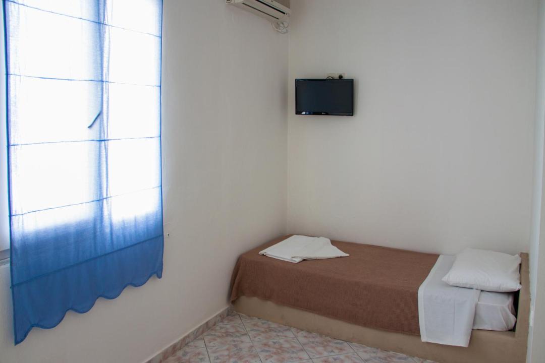 Photo of Bedroom in Adamas