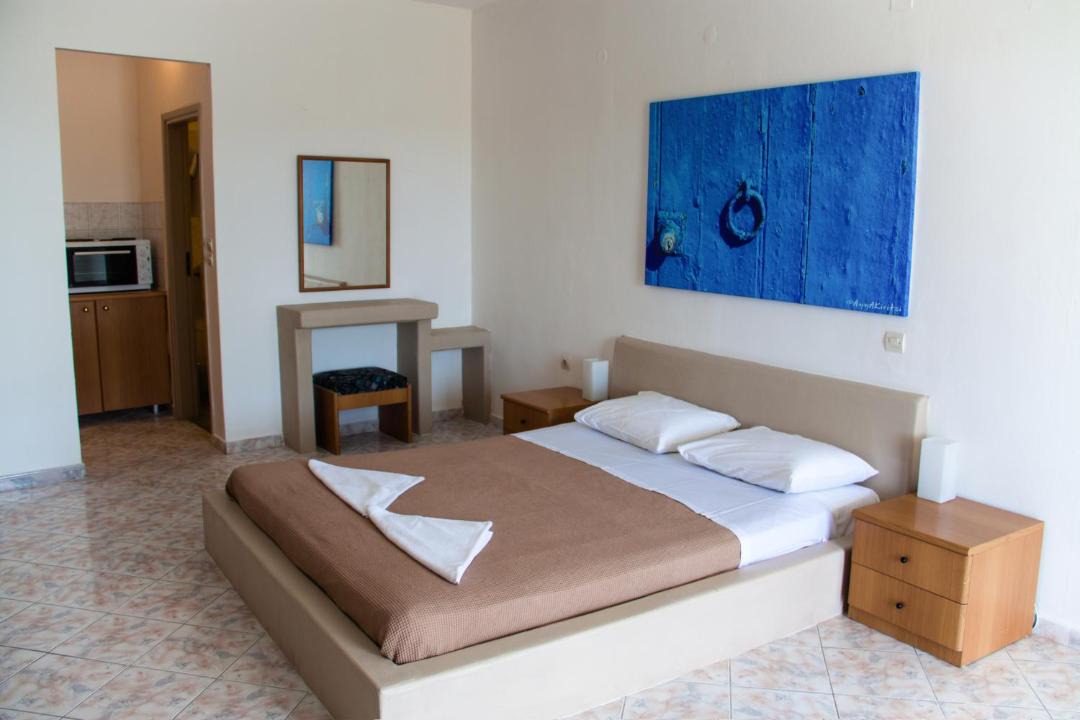 Photo of Bedroom in Adamas