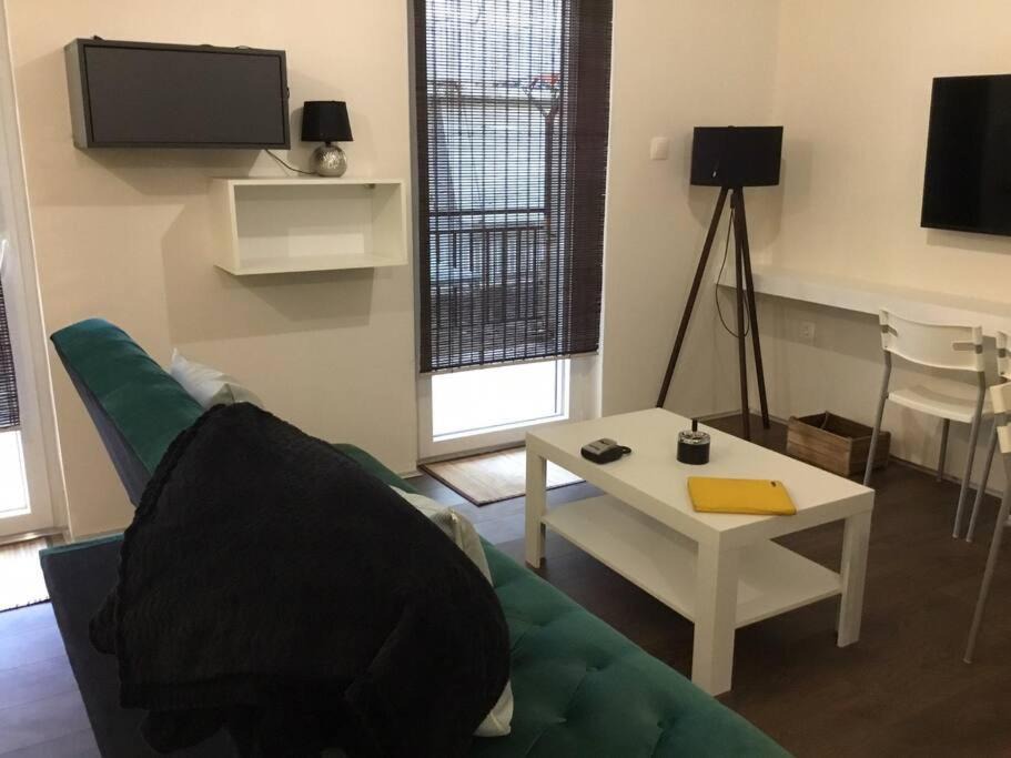 Photo of Livingroom in Neos Kosmos
