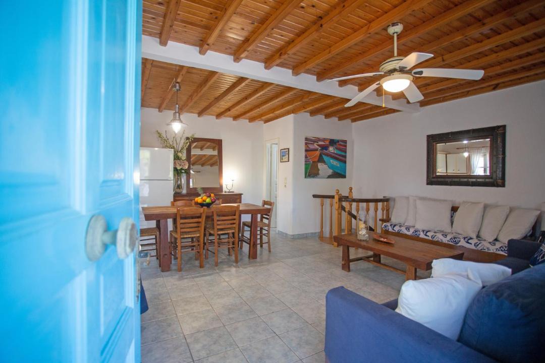 Photo of Livingroom in Platis Gialos