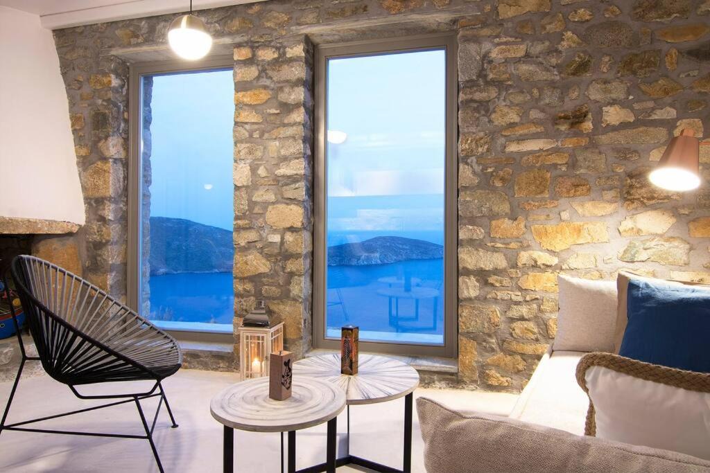 Photo of Others in Serifos