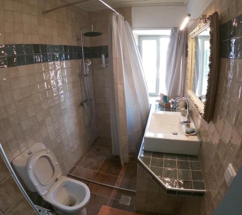 Photo of Bathroom in Kiveri