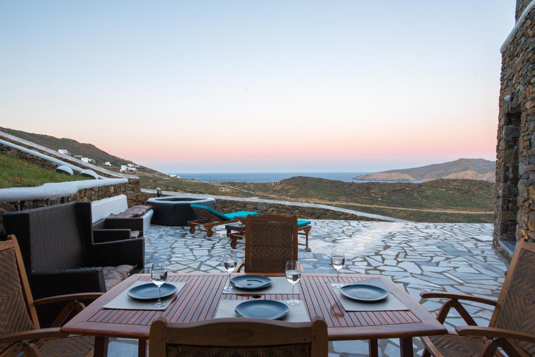 Photo of Patio Balcony in Panormos