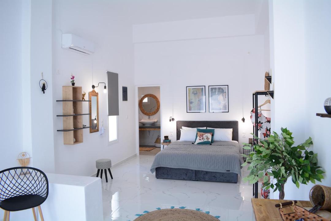 Photo of Others in Milos
