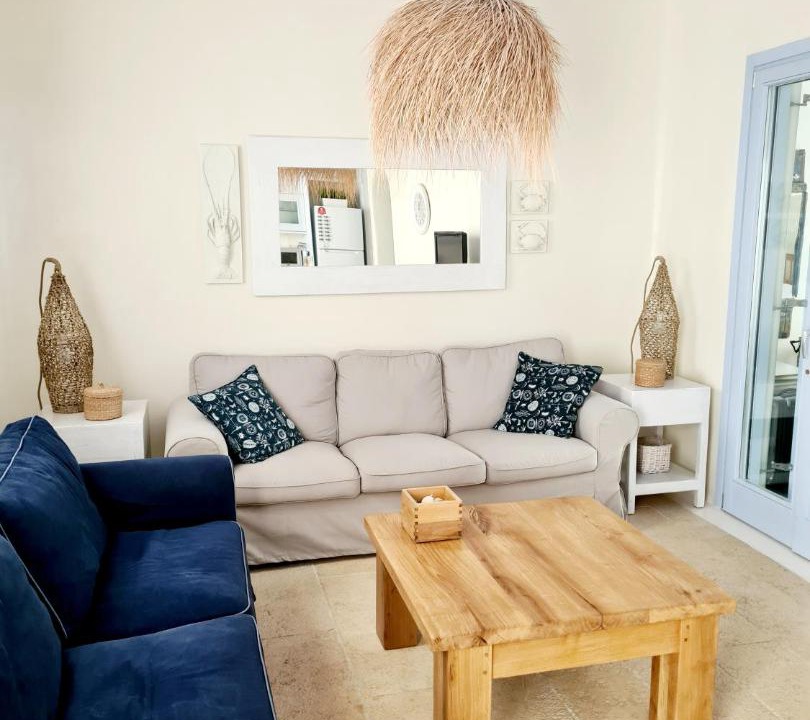 Photo of Livingroom in Ornos