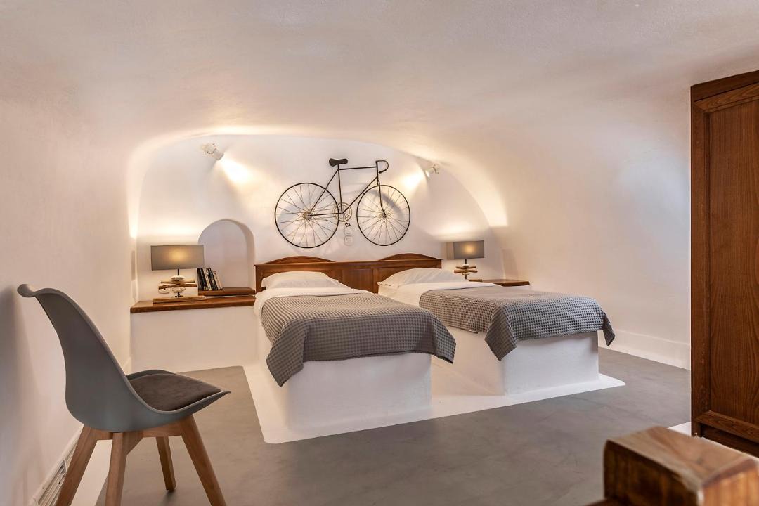 Photo of Others in Firostefani