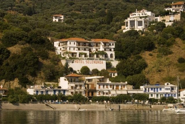 Photo of Others in Loutraki