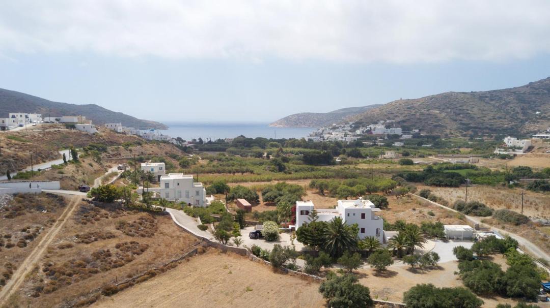 Photo of Others in Katapola
