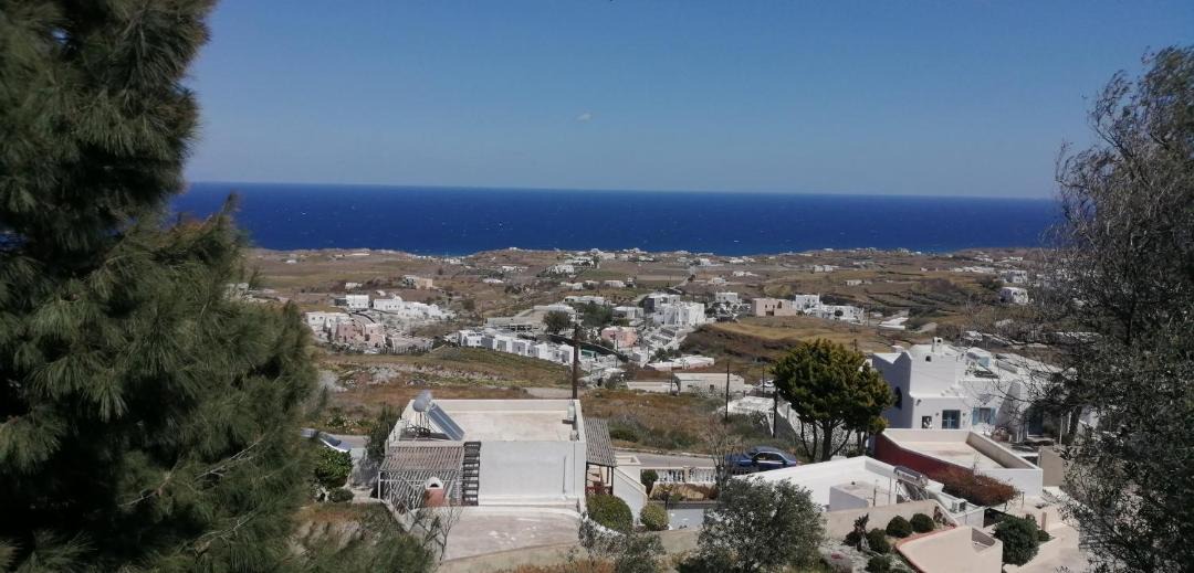 Photo of Others in Fira