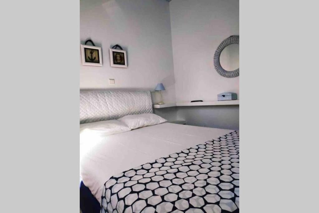 Photo of Bedroom in Ornos