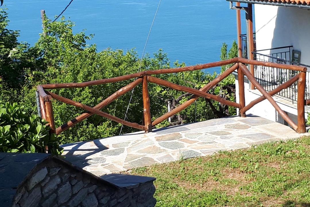 Photo of Patio Balcony in Mouresi