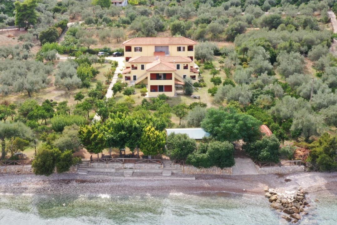 Photo of Others in Melissopetra