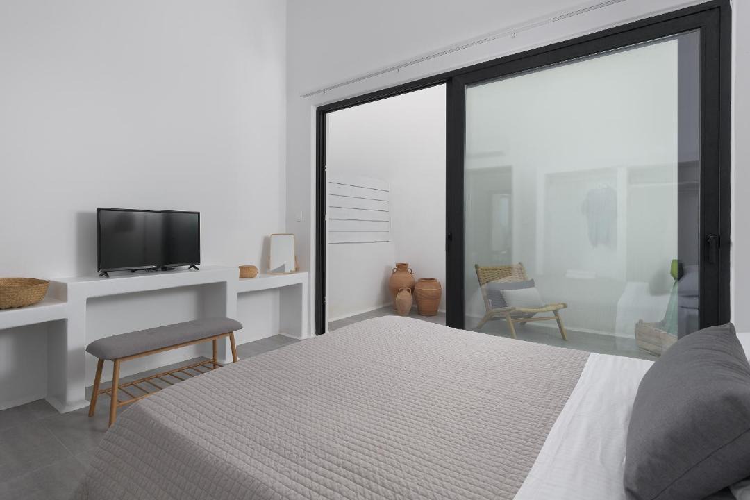 Photo of Bedroom in Lahania
