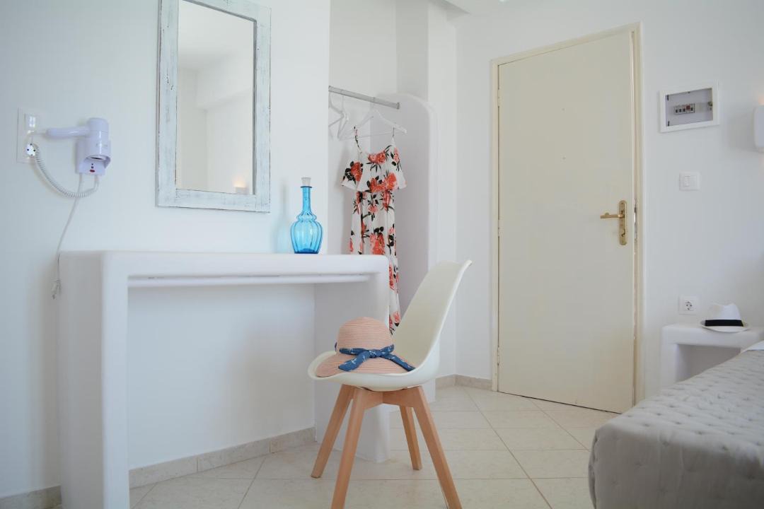 Photo of Others in Milos