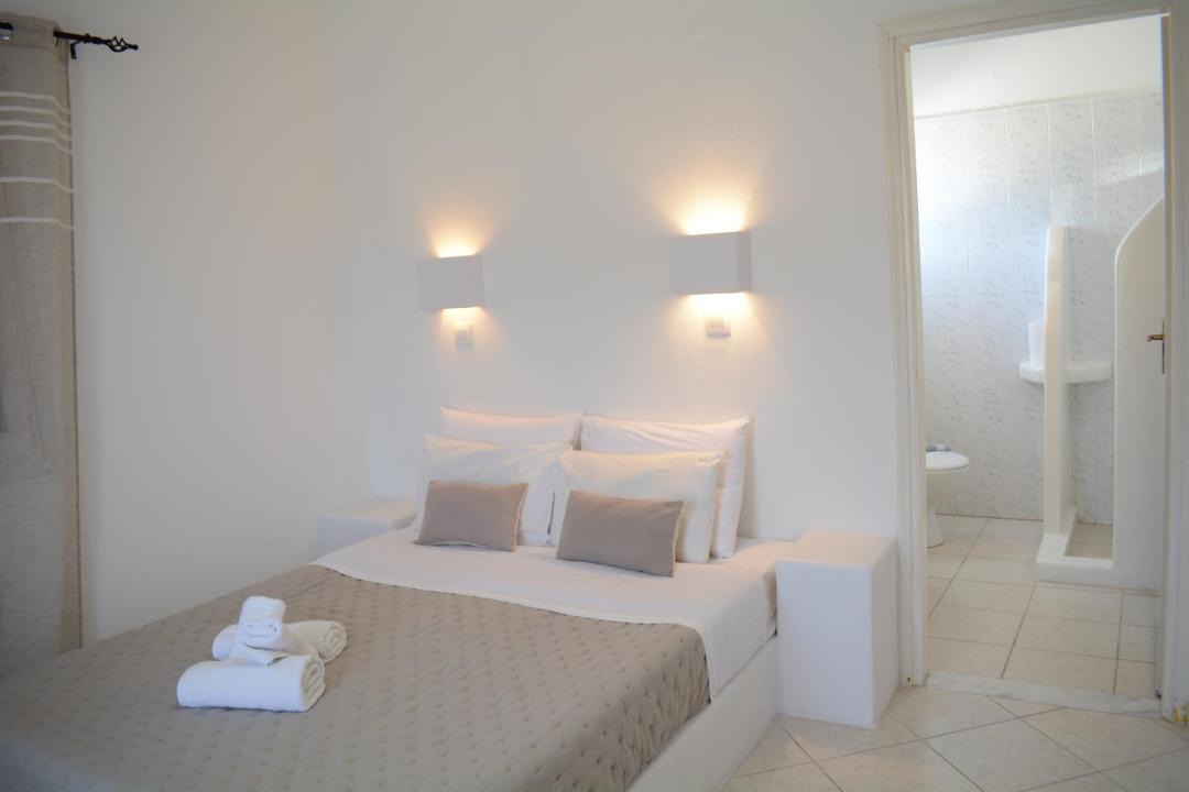 Photo of Others in Milos