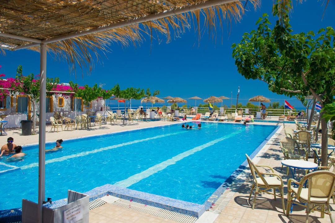 Photo of Others in Fira