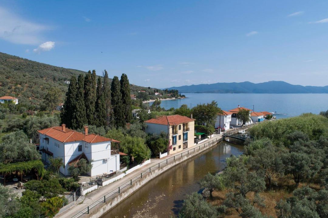 Photo of Others in Kalamos