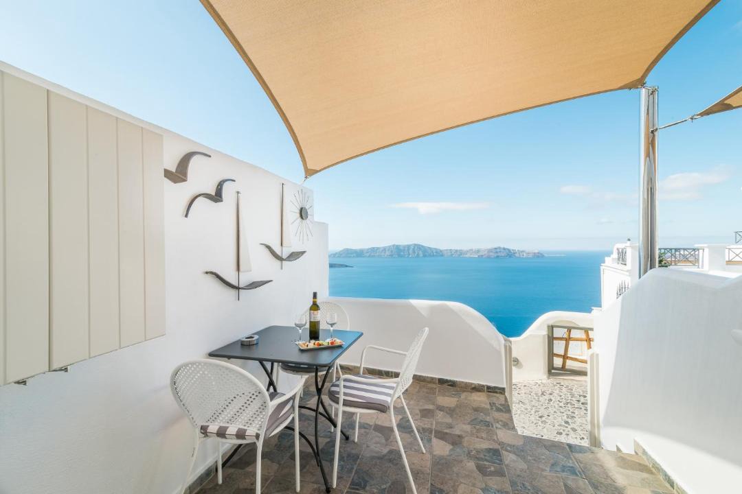 Photo of Others in Fira