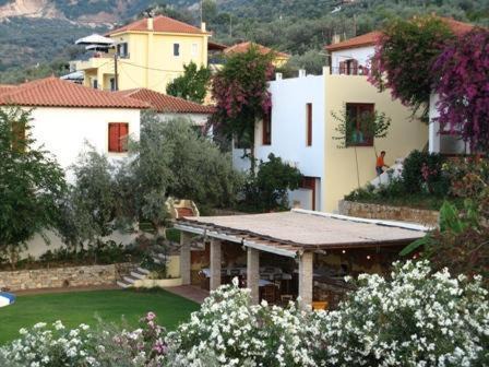 Photo of Others in Melissopetra