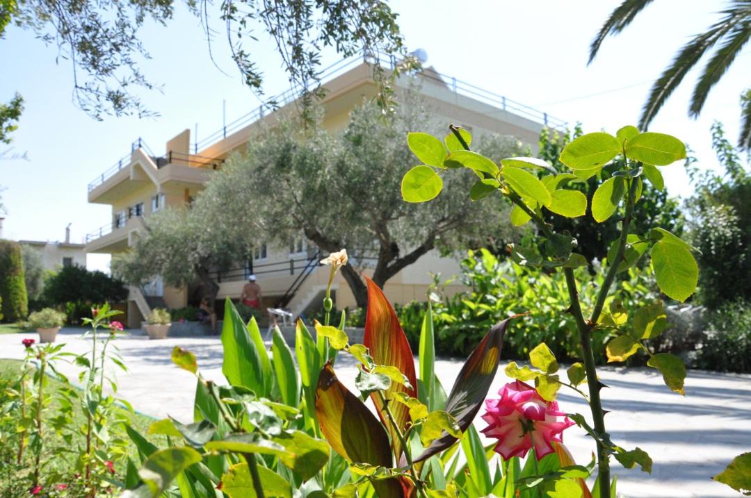 Photo of Others in Sarakiniko