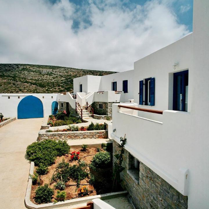 Photo of Others in Katapola