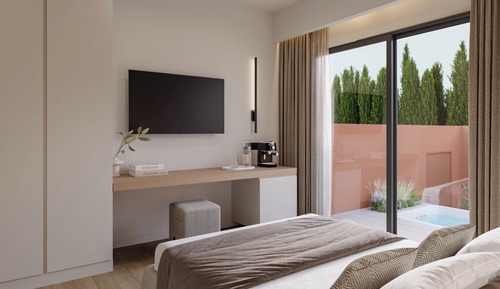 Superior Room, Jetted Tub