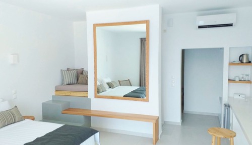 Exclusive Suite, 1 King Bed with Sofa bed, Hot Tub, Sea View