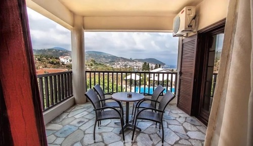 Classic Double Room Garden or Pool View