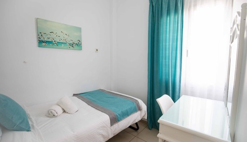 Family Room, Partial Sea View