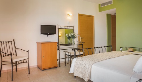 Double Room (Accessible)