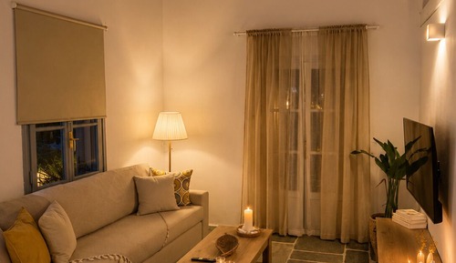 House, 2 Bedrooms