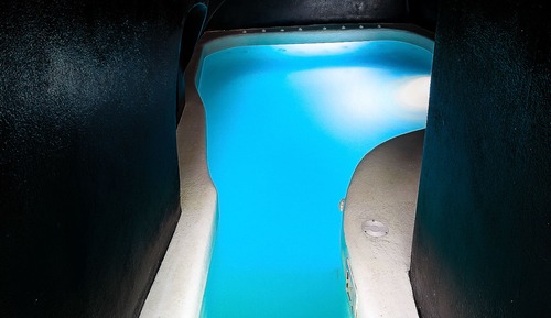 Villa (Cave Pool)