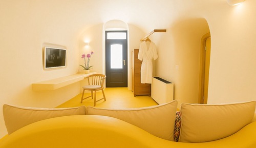 8 Cliff Cave Suite