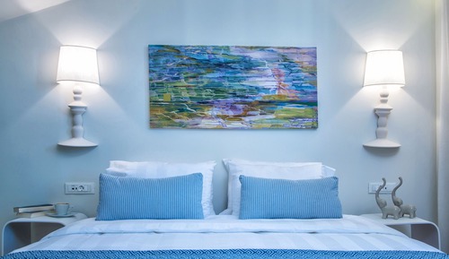 Suite (Semi-Basement)