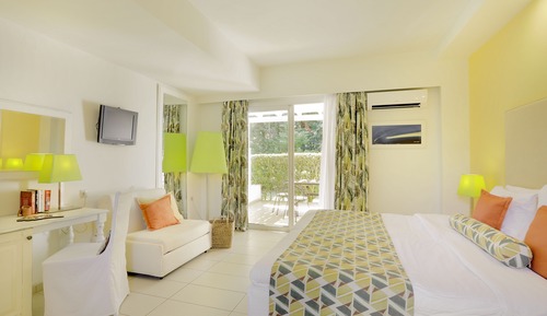 Superior Triple Room