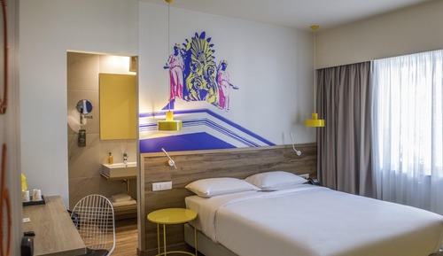 Standard Room, 1 Double or 2 Twin Beds