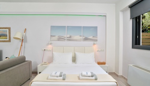 Studio, Sea View, Ground Floor (Euphoria)
