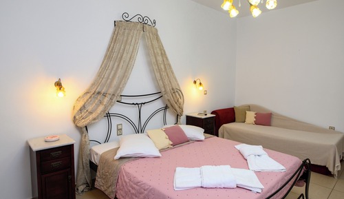 Comfort Quadruple Room, Balcony, Garden View