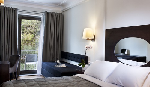 Double or Twin Room (Filopappou view)