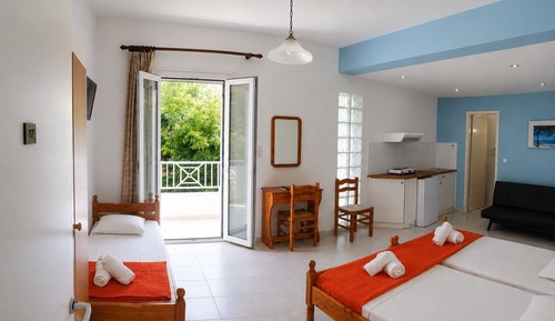 Family Quadruple Room, Balcony, Garden View