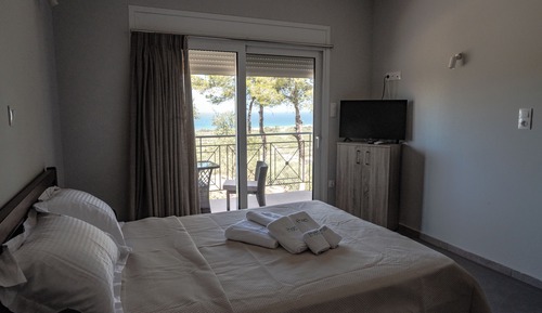 Cozy Double Studio with Sea view