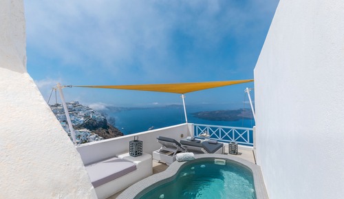 Honeymoon Studio Suite, Jetted Tub