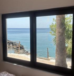 Almyriki Beachfront Villa