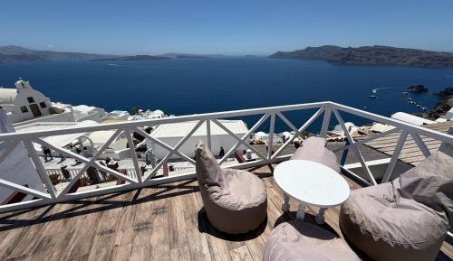 Studio with Caldera View