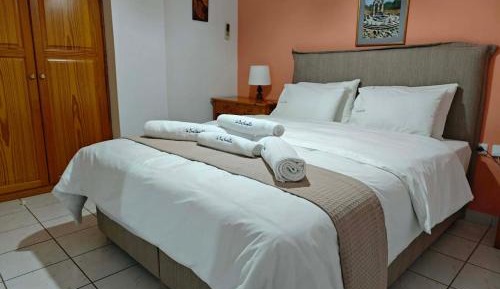 One-Bedroom Apartment (2 Adults)