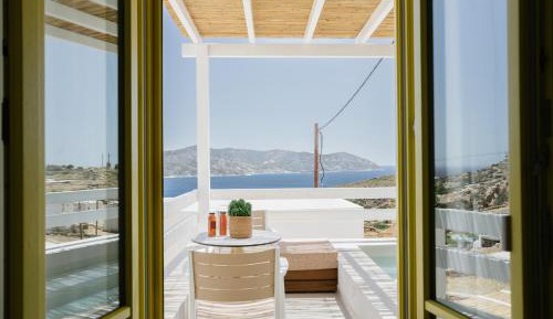 	Grand Suite with Private Pool and Seaview